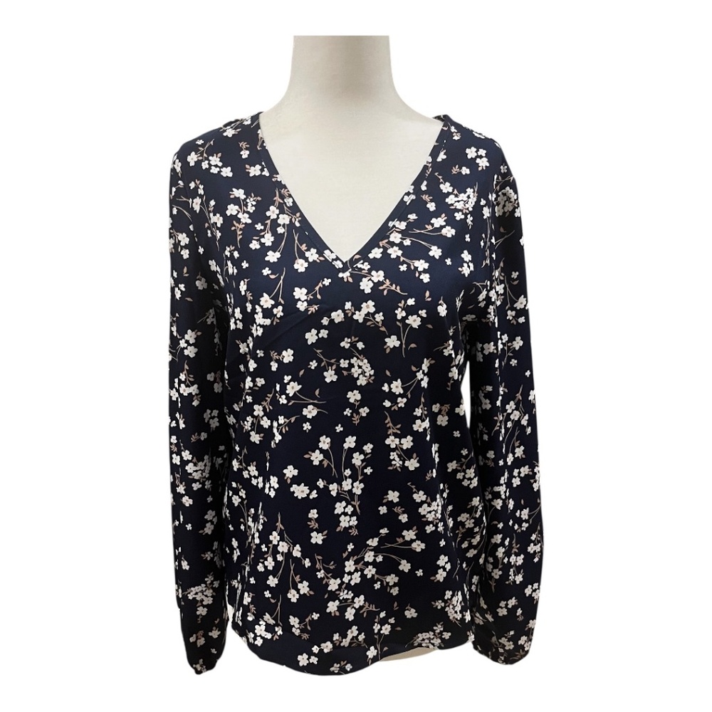 Floral Print Navy Blue V-Neck Blouse